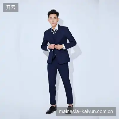 龙月秀